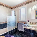 Apartman Schoene Radazul Meerblick By Interhome *